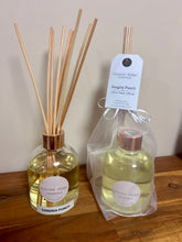 Load image into Gallery viewer, Sangria Punch Reed Diffuser
